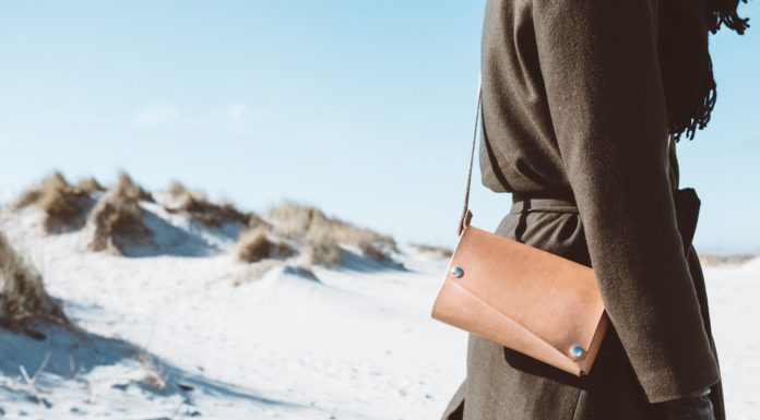 Replace your Oversized Totes with These Super-stylish Mini Bags