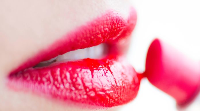 Easy Ways to Cure Chapped Lips