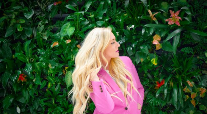 Colored Your Hair? Should You Be Using Purple or Blue Shampoo?