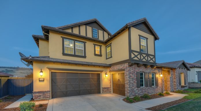 Garage Door Repairs Make it Easier For Seniors to Age at Home