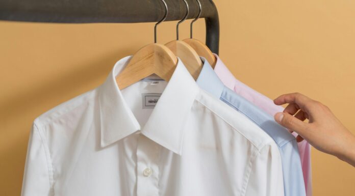 Oversized Button-Down Shirts are the Perfect Spring Style Piece Button downs